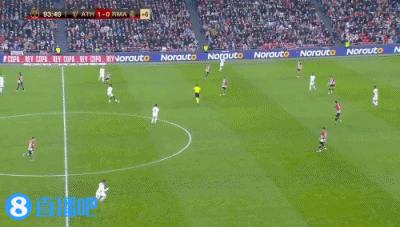 曼联拉什福德末段进球绝杀热刺