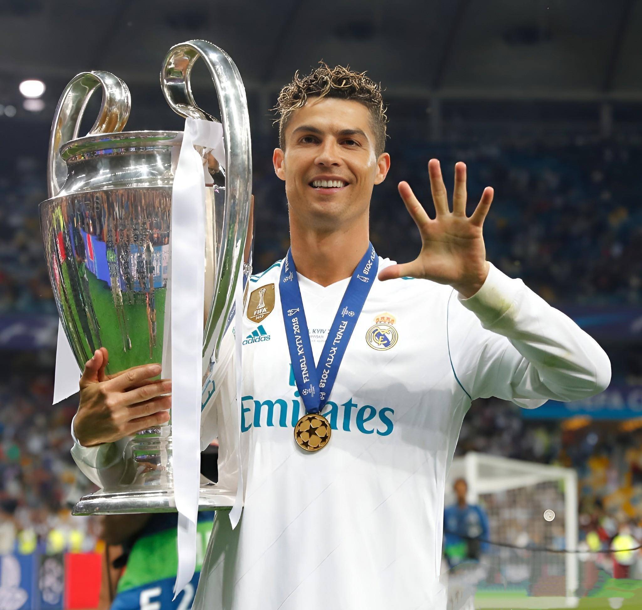 队友为他让球点，暖心瞬间